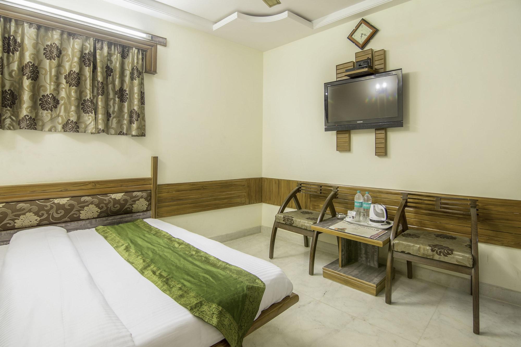 The Natraj Yes Please -New Delhi Hotell Exteriör bild
