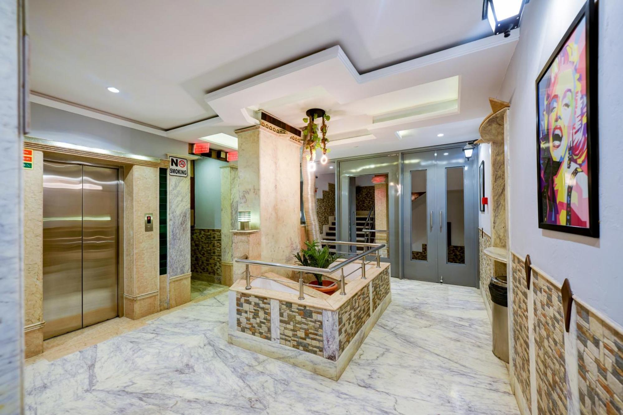 The Natraj Yes Please -New Delhi Hotell Exteriör bild
