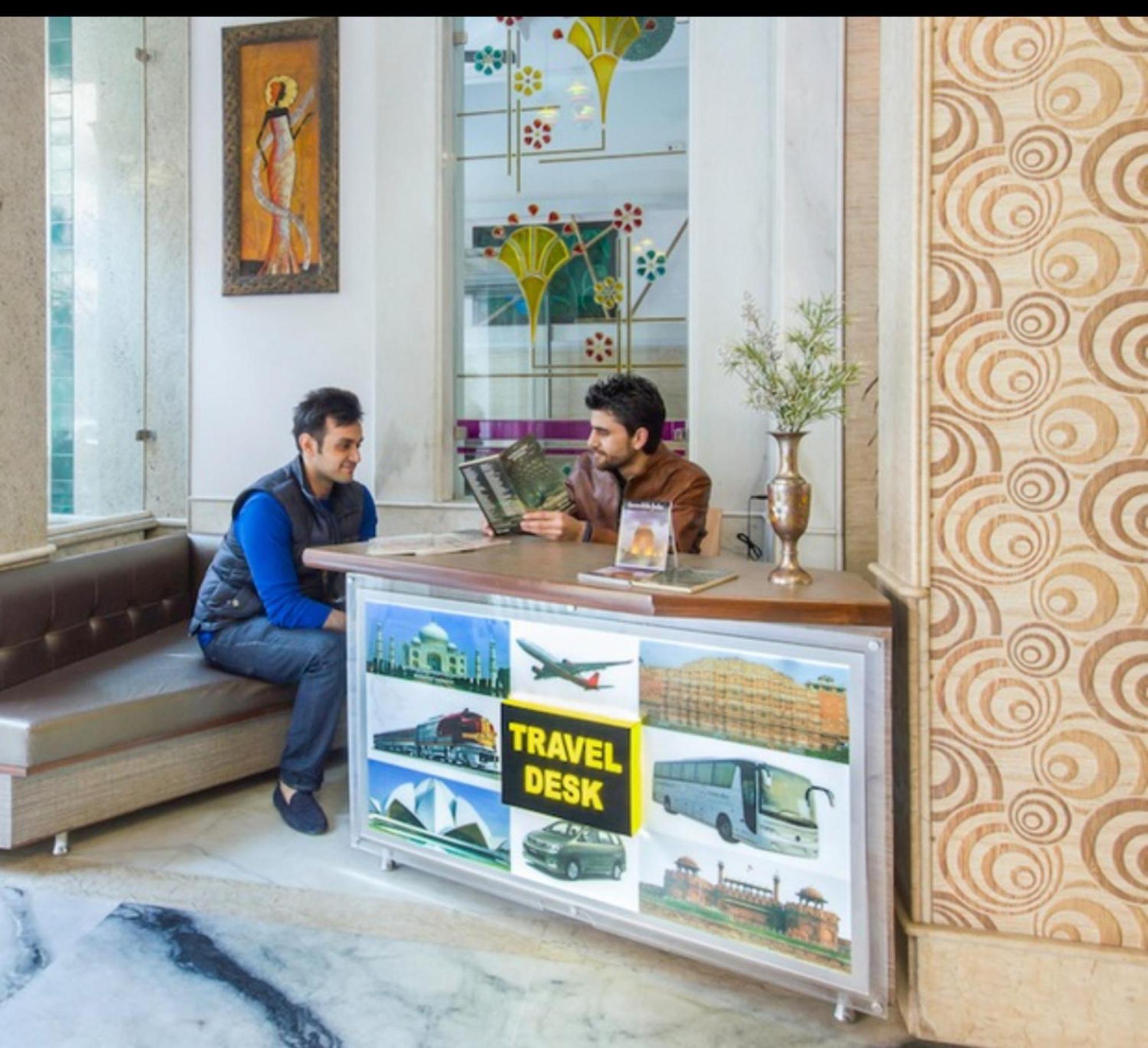 The Natraj Yes Please -New Delhi Hotell Exteriör bild
