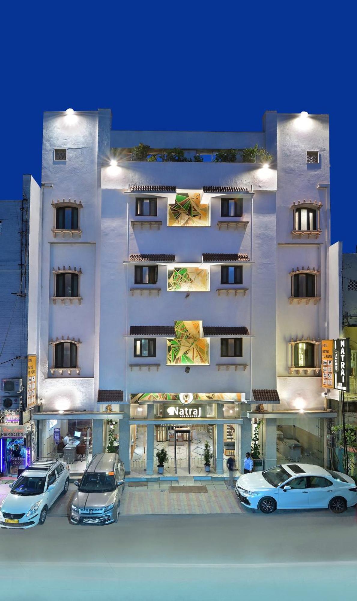 The Natraj Yes Please -New Delhi Hotell Exteriör bild